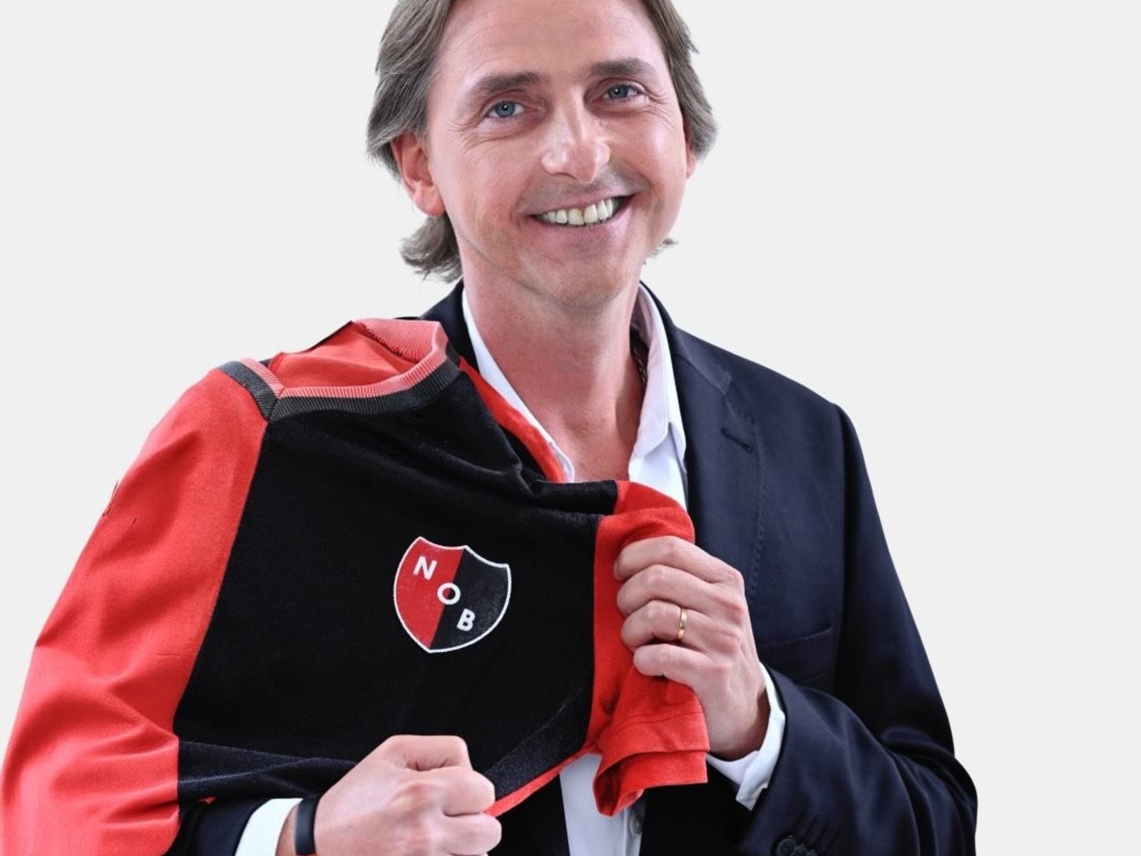Quiso presentarse como candidato a presidente en Newell’s, pero el club no lo permitió: el motivo :: Olé