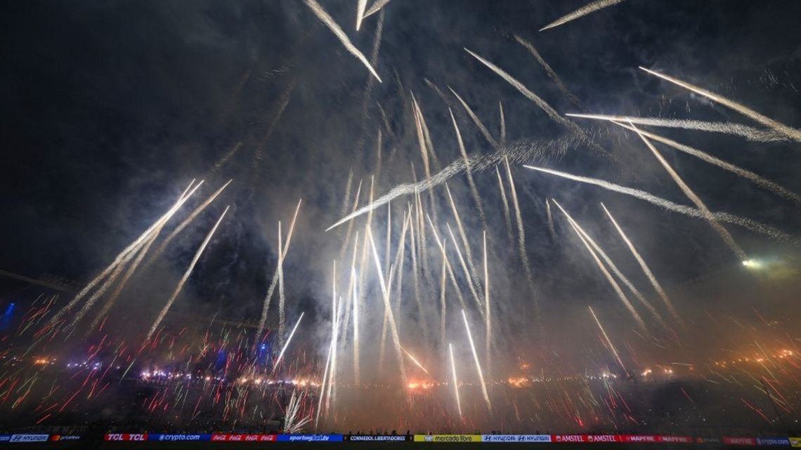 Racing realizó un impactante recibimiento pese a las advertencias