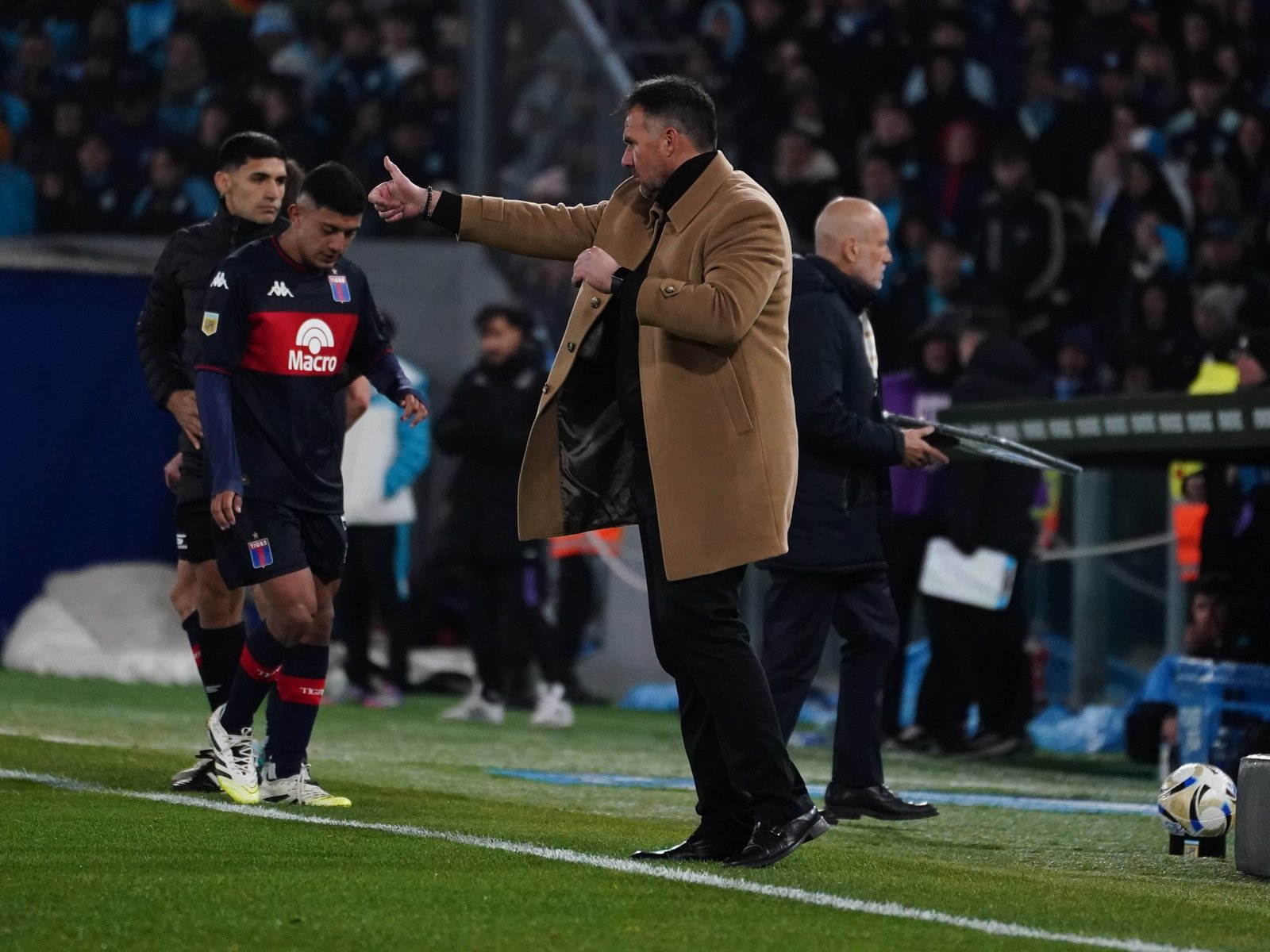 Tigre y Defensa abren la fecha 11 del Torneo Clausura en Victoria :: Olé