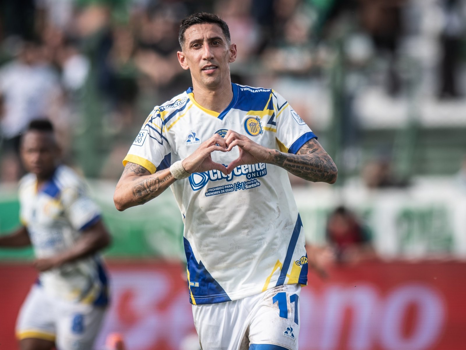 Di María: primera vez como capitán de Central, bajada de línea y “acá no hay estrellas” :: Olé