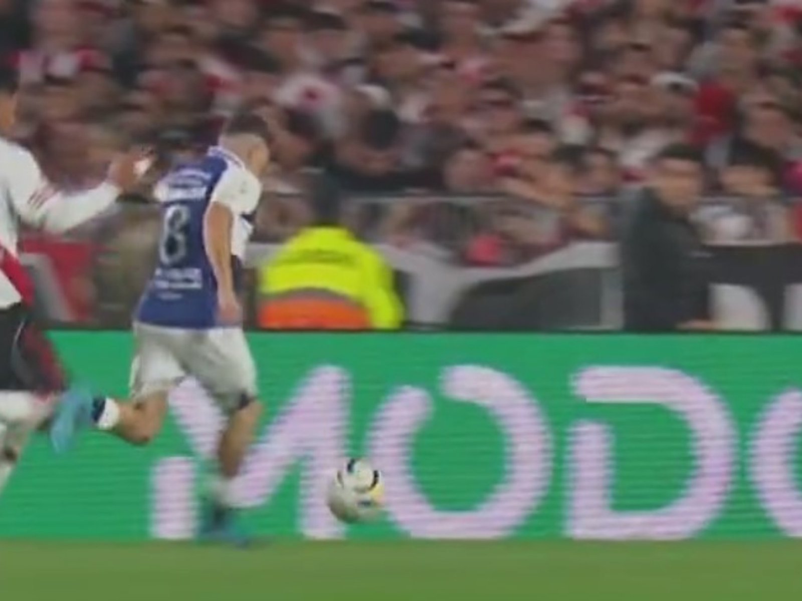 Por qué fue penal el de Gimnasia ante River y el gol de un ex Boca :: Olé