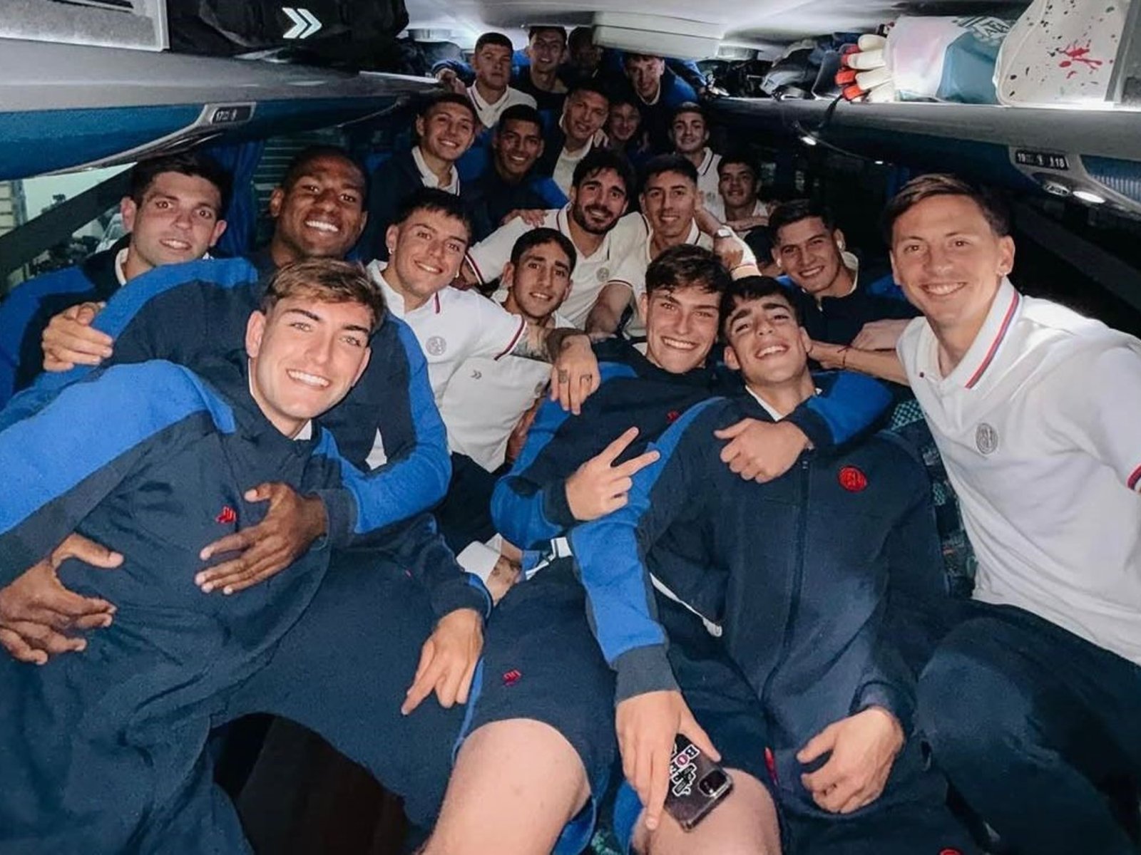 San Lorenzo: el paso a paso del comunicado y la sugestiva decisión del plantel :: Olé