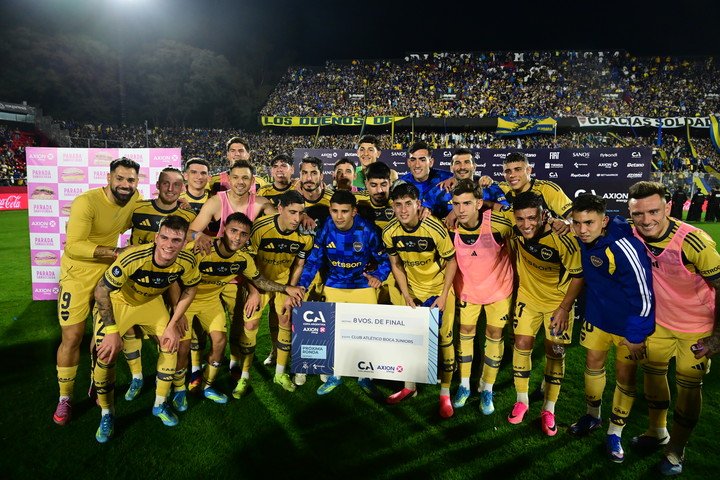 Boca festeja el pase a octavos de final (Copa Argentina).