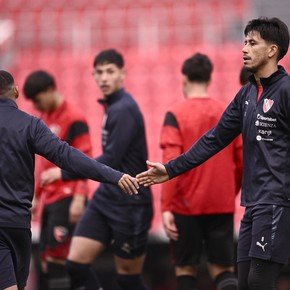 Independiente venció a Newell's con un Meza encendido y goleador