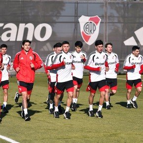 El ausente con justificación de River en el primer entrenamiento de la semana