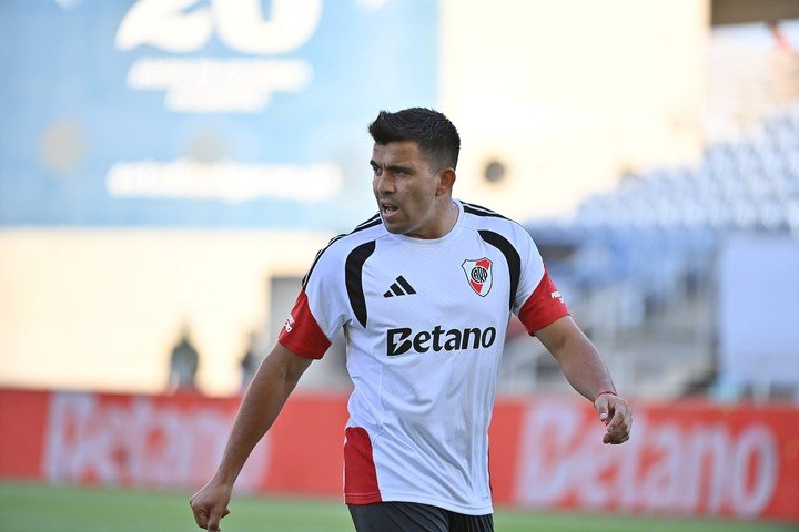 Acuña, titular indiscutido. Prensa River.