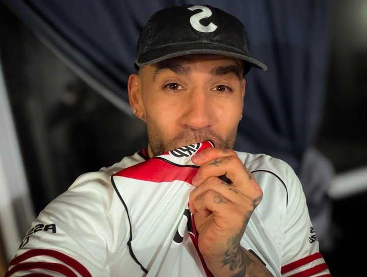 Otamendi, listo para debutar en Núñez. Prensa River.
