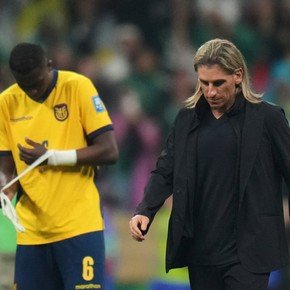 Beccacece y su llamativa defensa por el Mundial de Ecuador con ¡la cantidad de tiros en el palo!