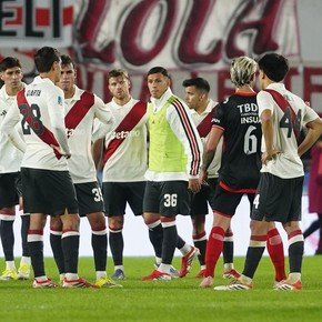 Los últimos cinco grandes papelones de River en el Monumental