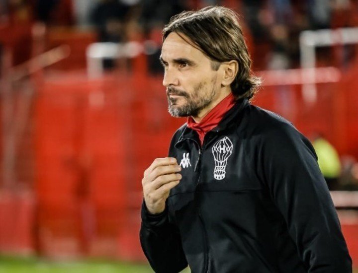 Diego Martínez, el DT de Huracán.