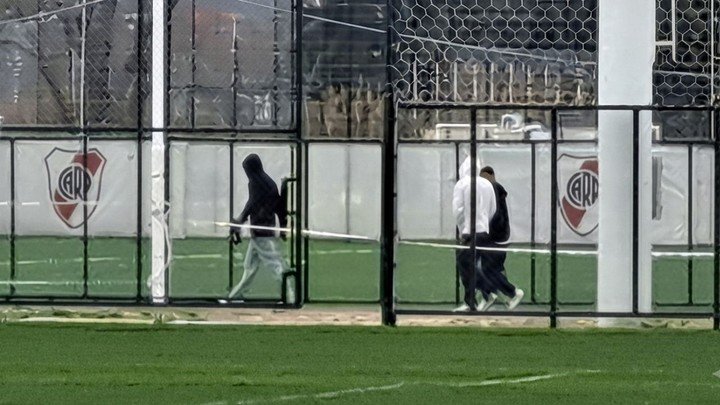 El entrenamiento de los borrados de River en Cantilo.