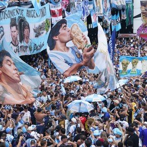 Locura argenta en Atlanta: "el que no salta es un inglés" y 10 mil hinchas en un banderazo histórico