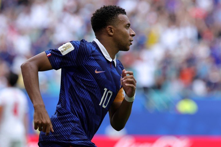 Mbappé se cansó de hacer goles en el Mundial (EFE).