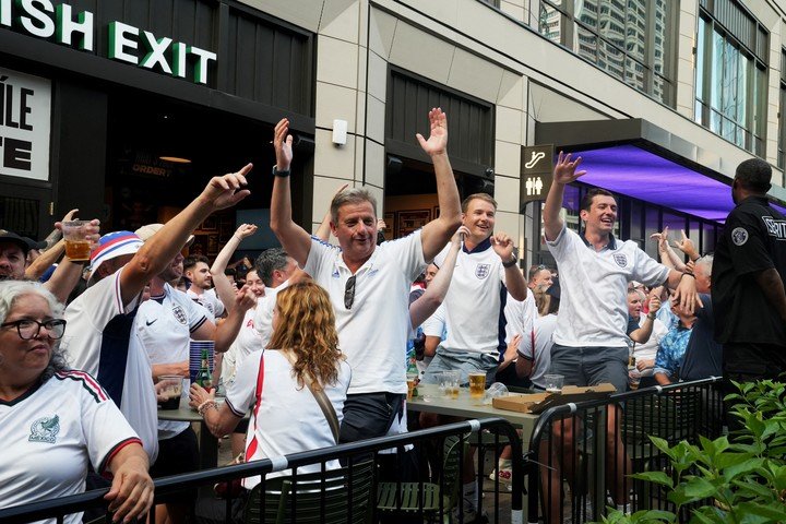 Hinchas ingleses en Atlanta, antes del partido. (REUTERS/Megan Varner)