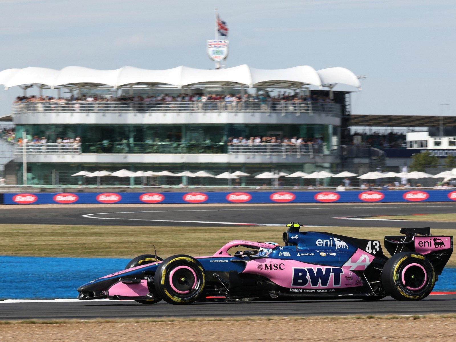 Alpine volvió a sufrir y Racing Bulls dio otro paso adelante, mientras que Hamilton hizo la pole