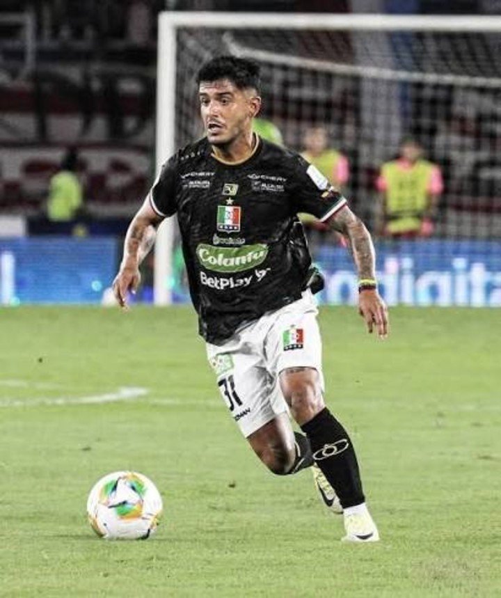 Arteaga a Banfield.