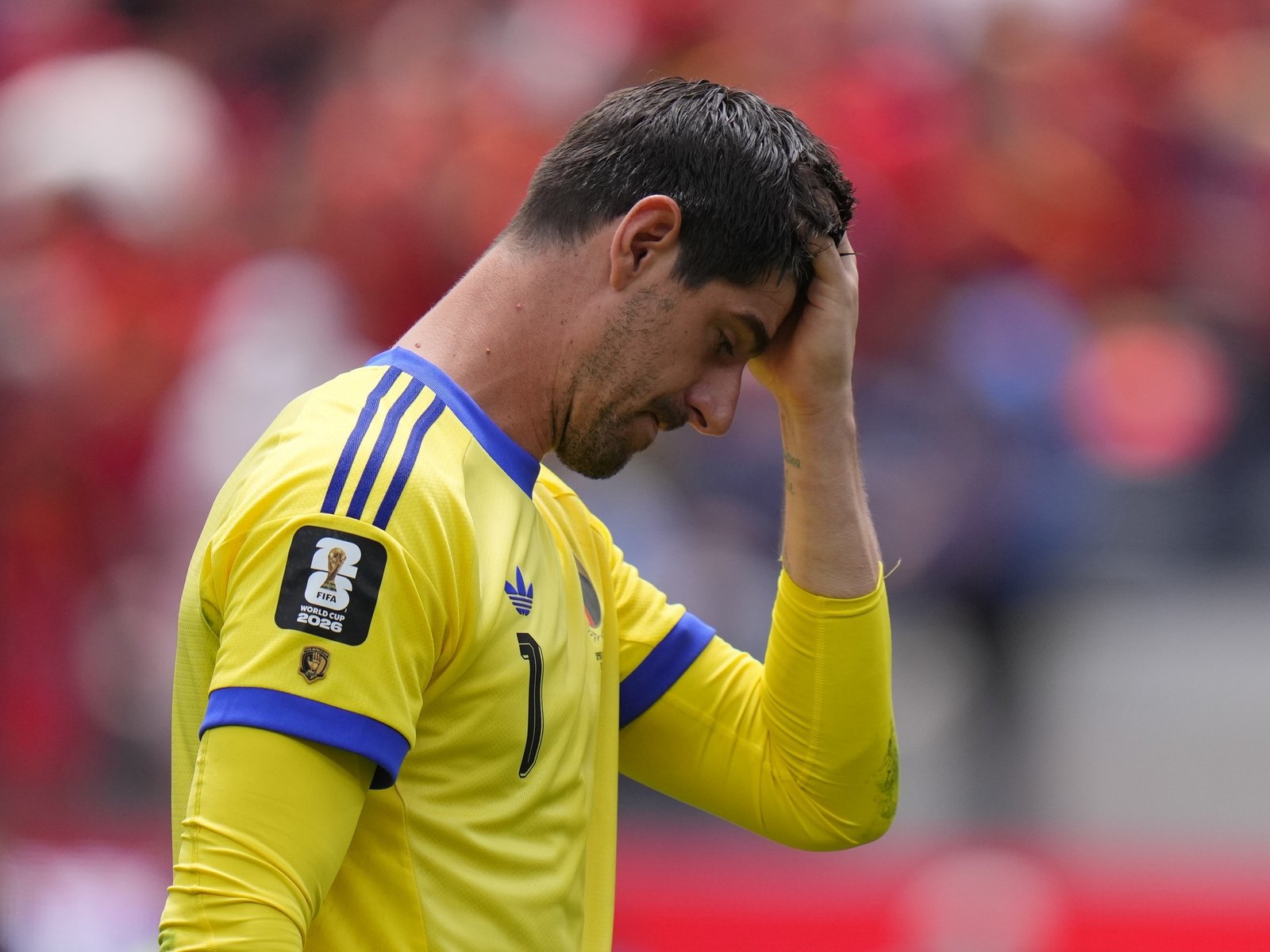 Courtois reveló que quería seguir jugando y abrió el debate tras la eliminación de Bélgica ante España: “El DT decidió sacarme”