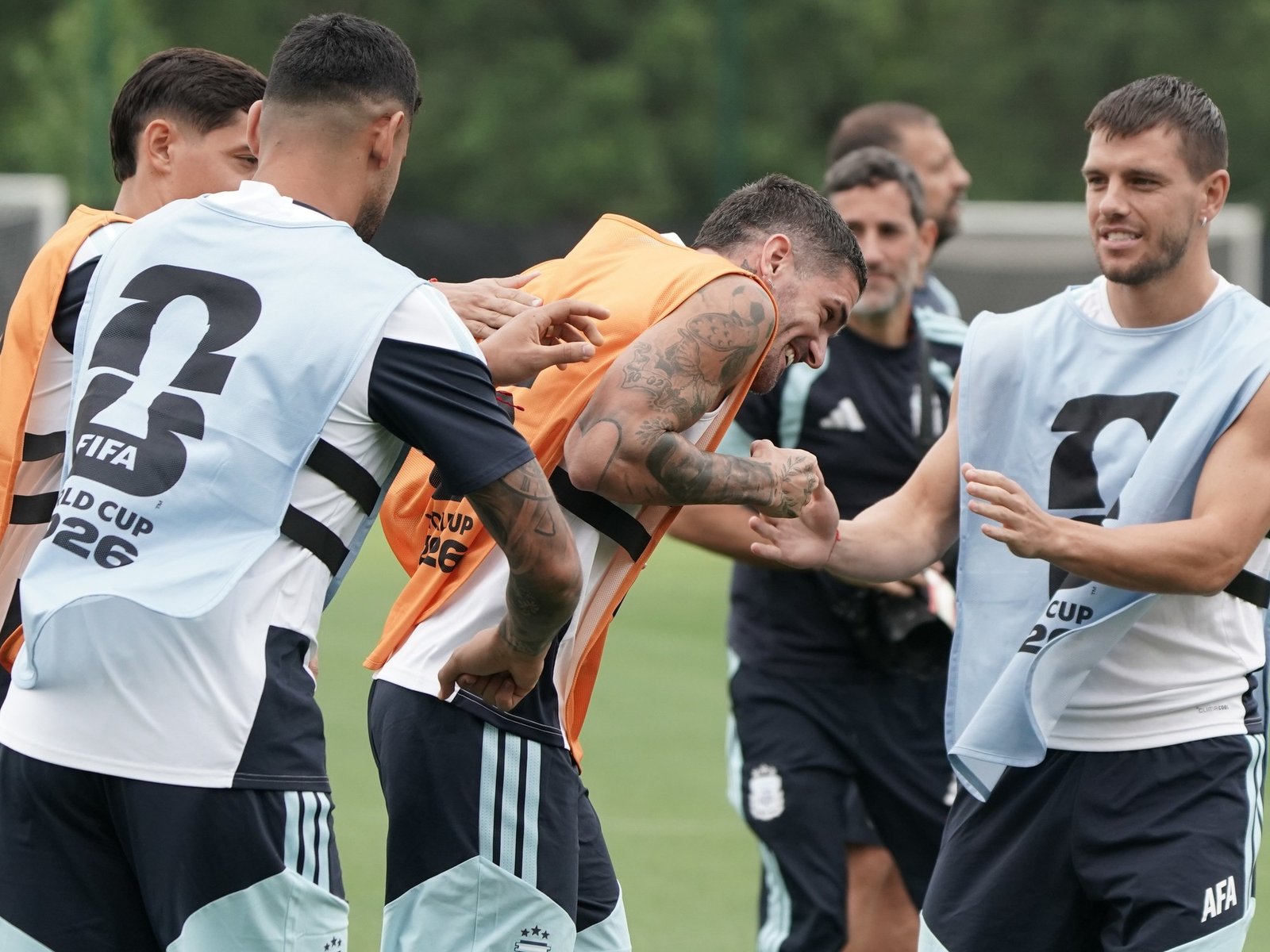 De Paul, entre la profunda reflexión por el Argentina-Inglaterra y lo que sigue emocionándolo :: Olé
