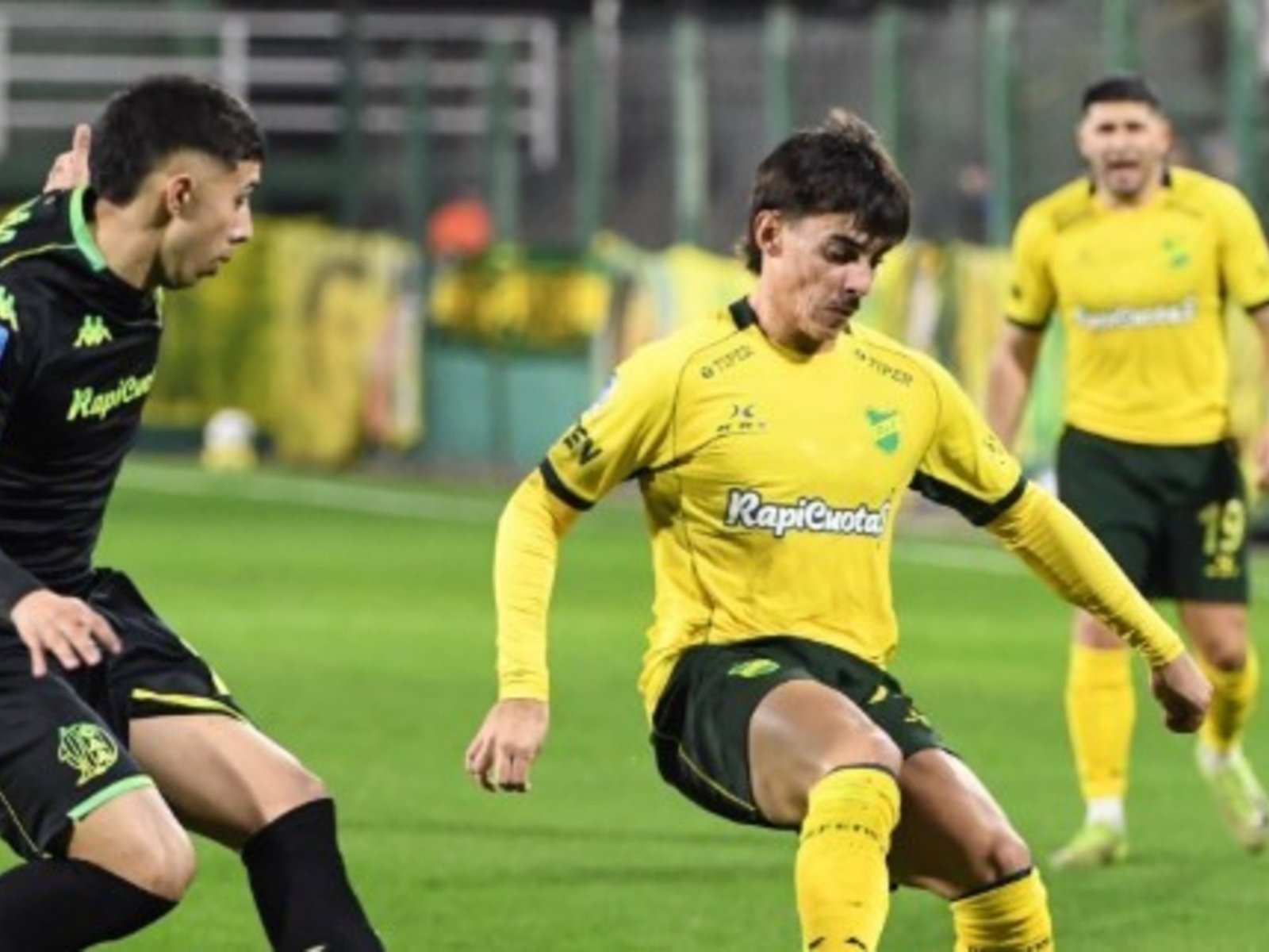 Defensa y Justicia y Aldosivi lucharon, pero no se sacaron ventajas en Florencio Varela