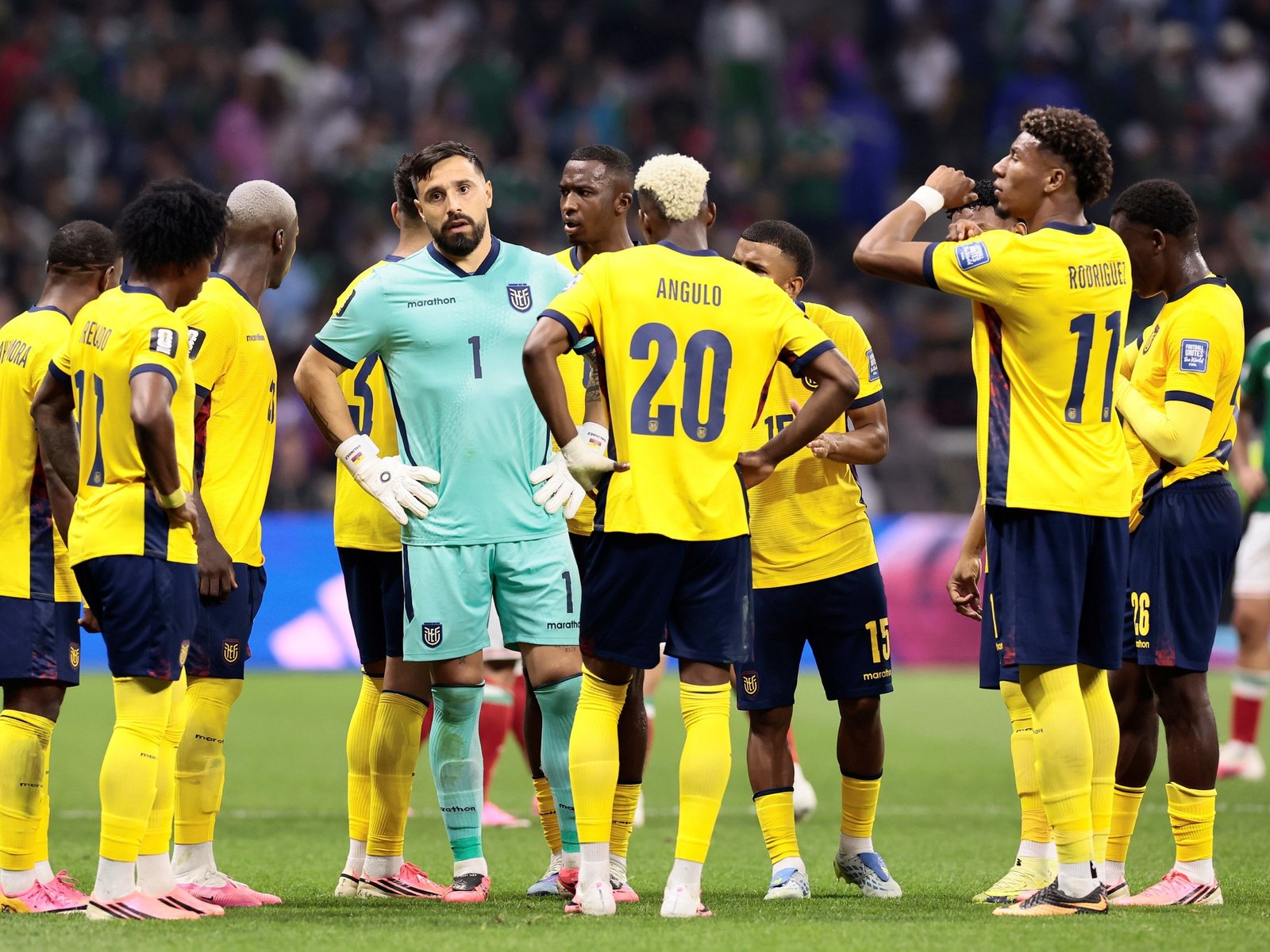 Ecuador pidió a la FIFA investigar las amenazas que denunció antes de la eliminación ante México