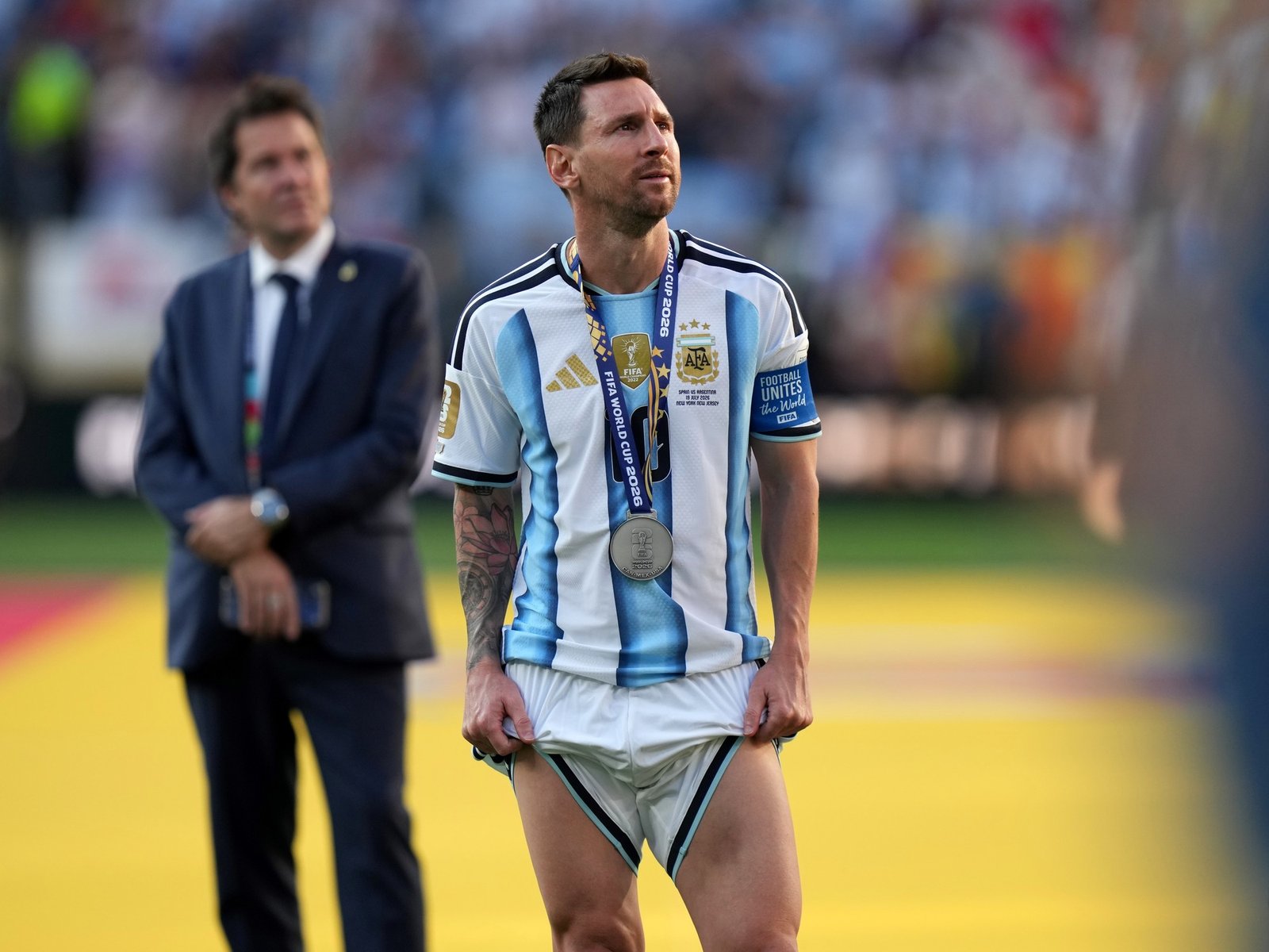 El campeón del mundo con España que se rindió ante Messi en redes :: Olé