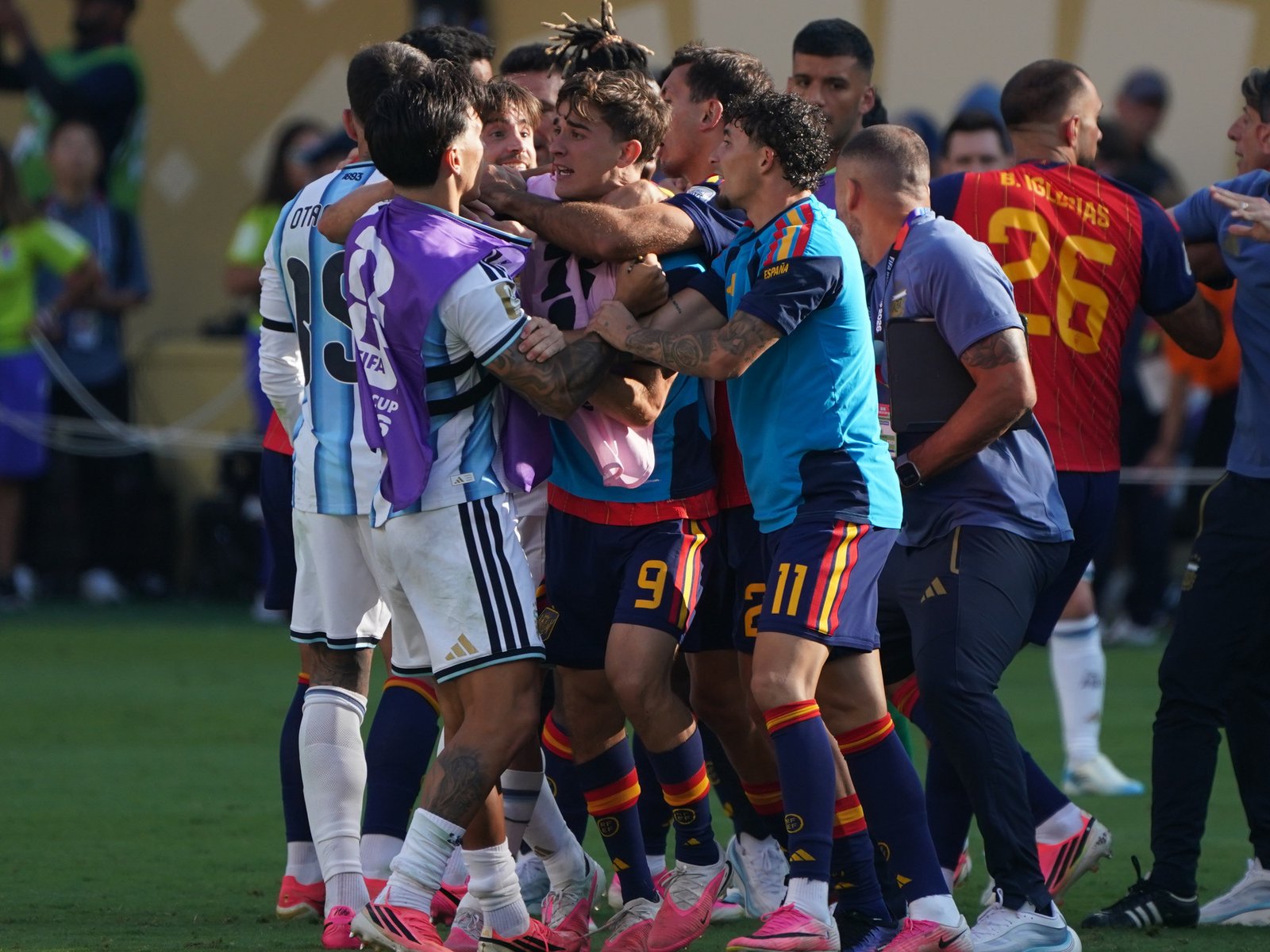 El paso a paso de la pelea del final y ¿pueden sancionar a Argentina? :: Olé