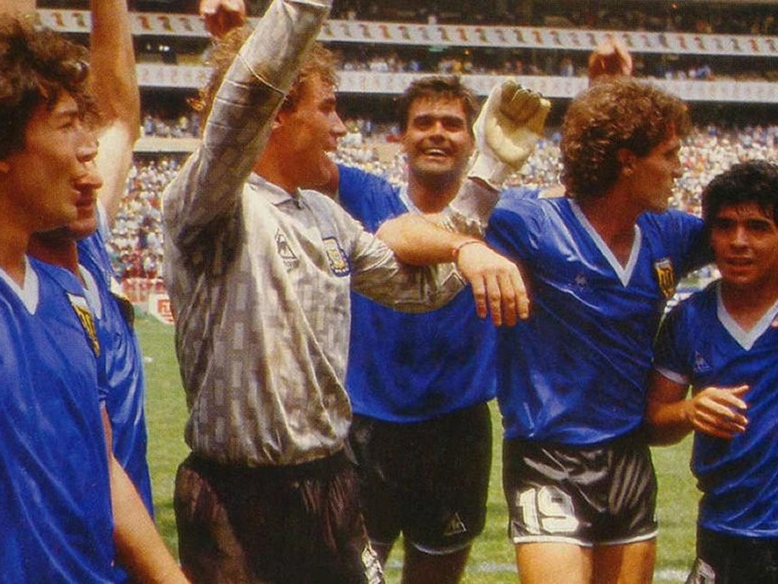 El recuerdo de Oscar Ruggeri sobre el partido que disputó ante Inglaterra en 1986 :: Olé