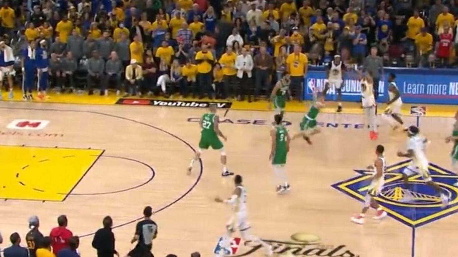 Esto ya tiene que ser ADN Warrior: vean lo que hizo Poole sobre la bocina en la final