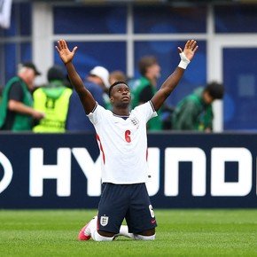 El defensor de Inglaterra que le pasó toda la presión a la Selección