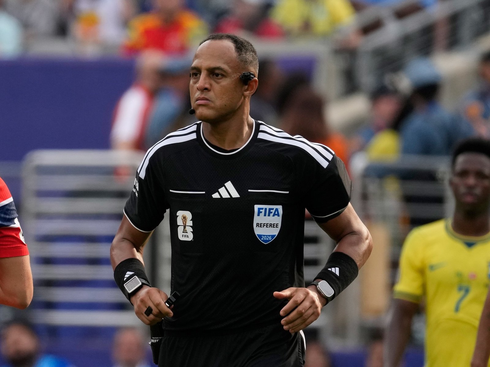 La advertencia de Castrilli antes de Argentina - Inglaterra: "El árbitro es un peligro" :: Olé