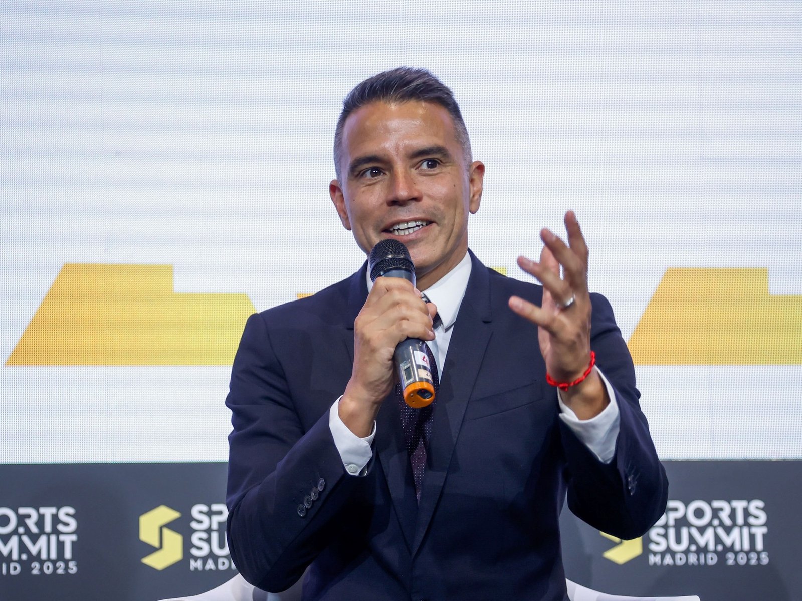 La anécdota de Saviola con Scaloni: “Me copiaba de él en el curso de técnico, ja” :: Olé