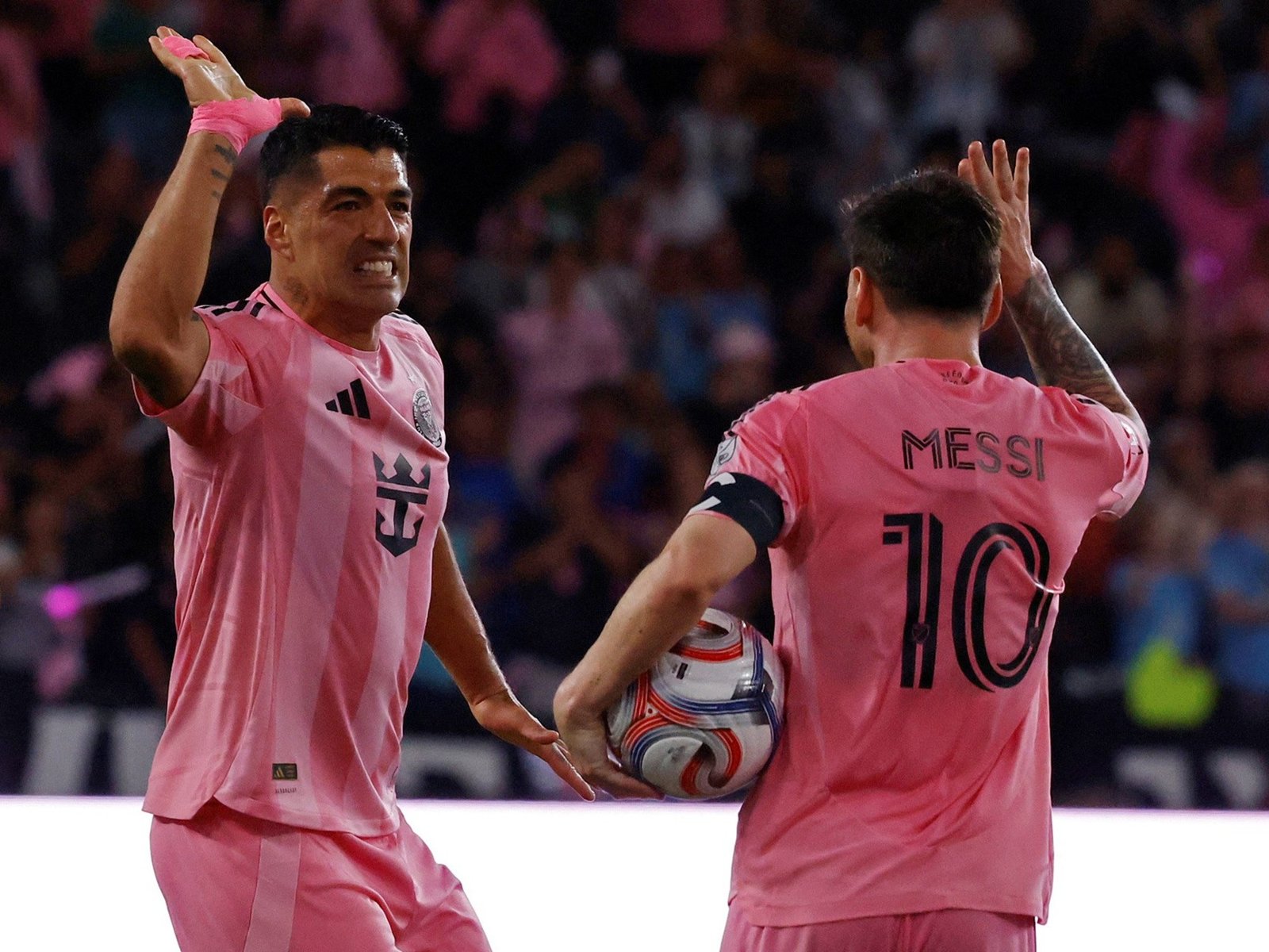 Los elogios de Suárez a Messi tras el Mundial: "Es admirable" :: Olé