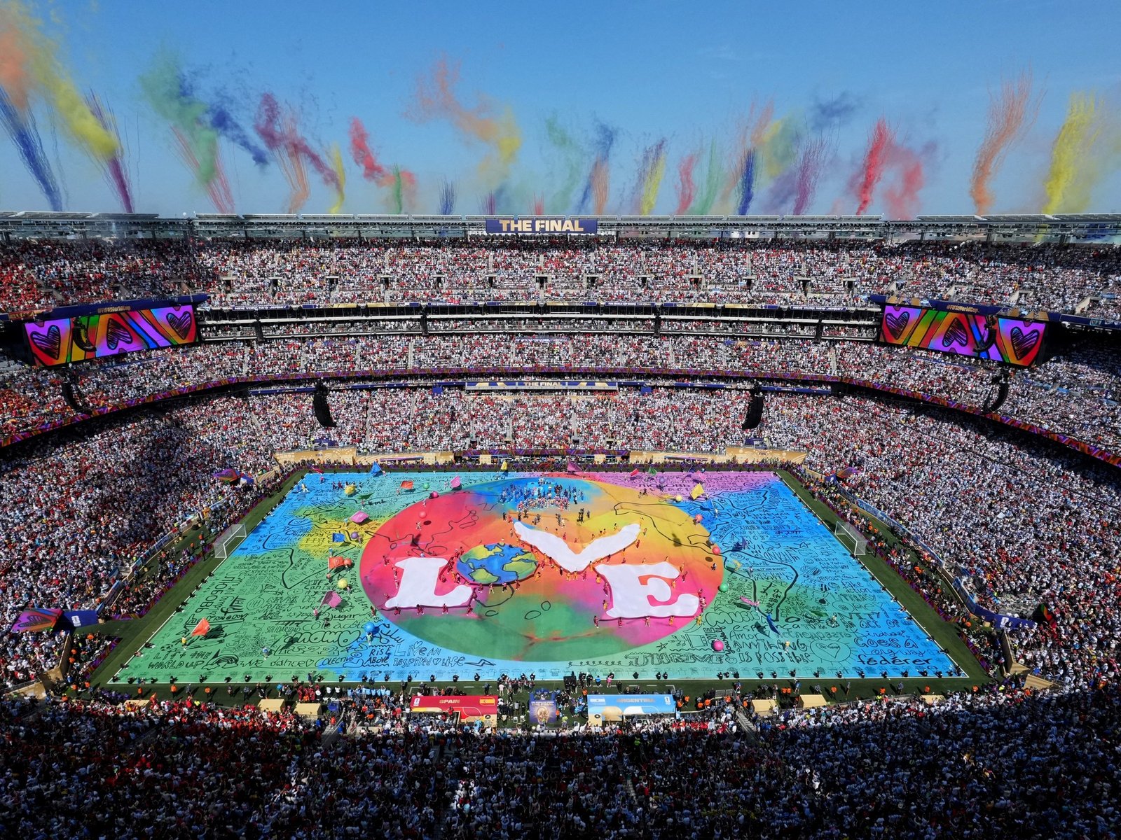Madonna con Ronaldo como chofer, Shakira y hasta Pelé: así fue el primer half-time show de los Mundiales :: Olé