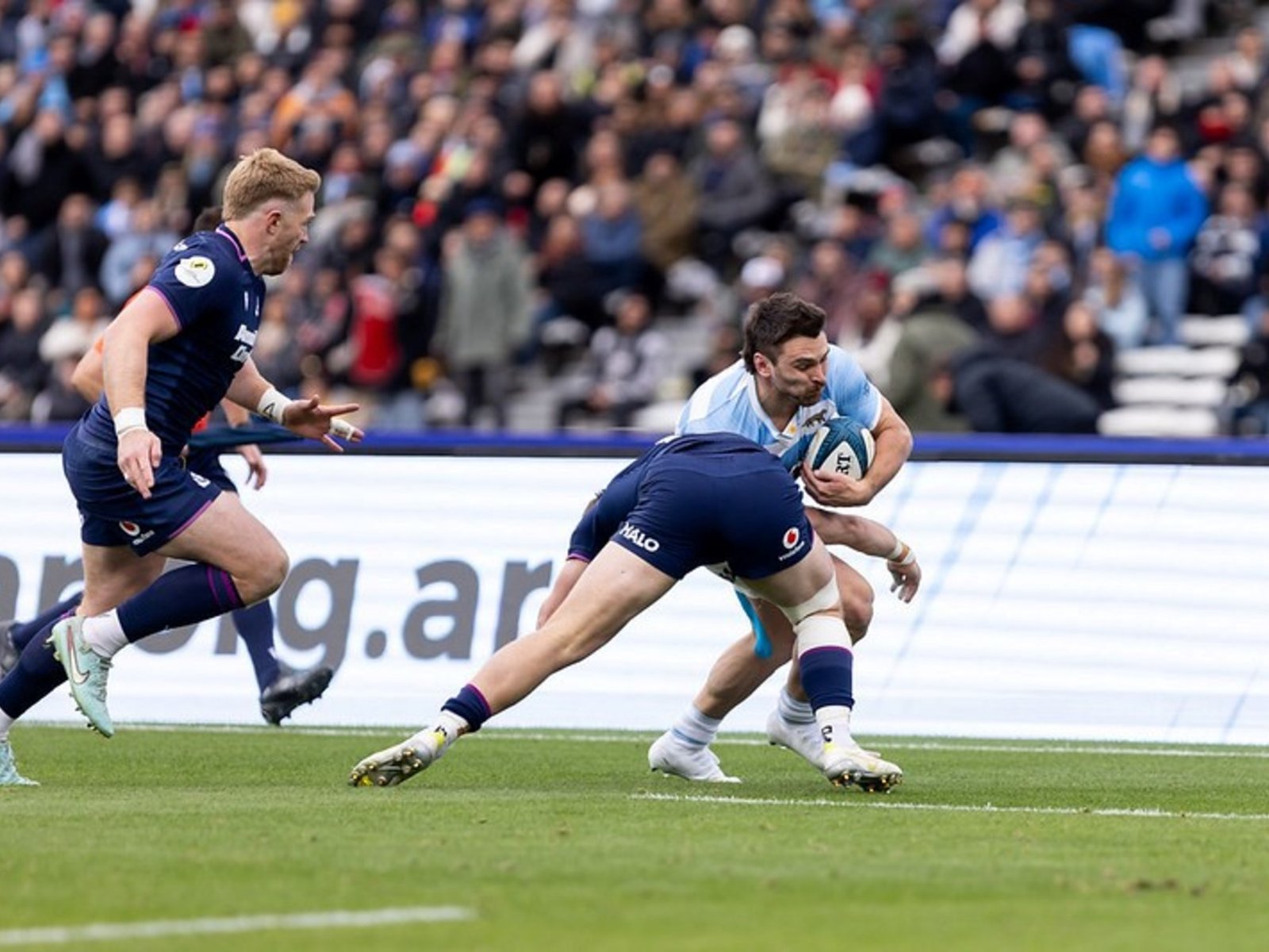 Mateo Carreras, con Olé, y la rivalidad Argentina - Inglaterra: "Les quiero ganar... y después cargarlos" :: Olé