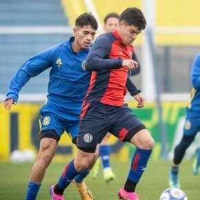 San Lorenzo perdió y empató en dos amistosos con Central en Rosario