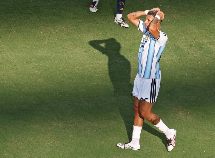 Facundo Medina en la final del Mundial. (foto: EFE)