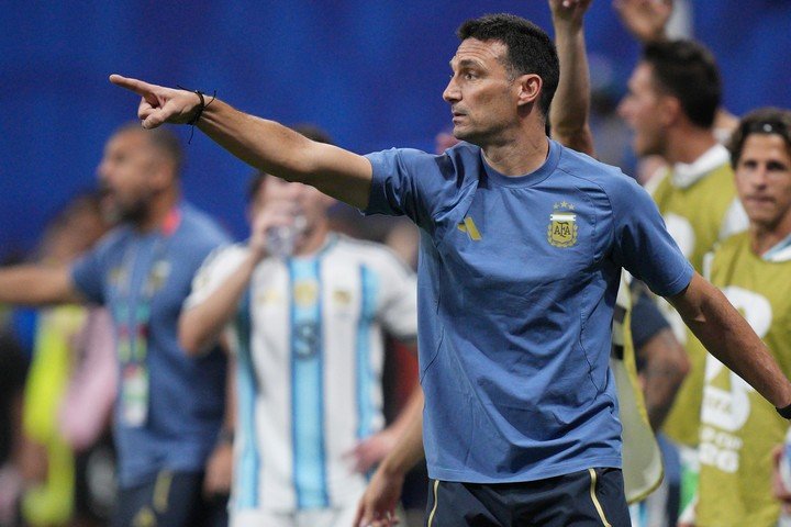 Argentina reescribe la historia: Scaloni lo hizo posible. Foto: AP Photo / Jacob Kupferman.