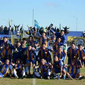 Lamadrid y Centro Español dejaron pasar una chance clave en la pelea por la cima de la Primera C
