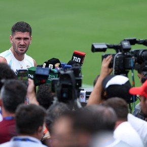 De Paul, antes de Inglaterra: "Es un partido único" y el "condimento especial" que tendrá la semi