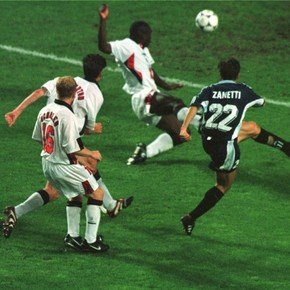 Es inglés, enfrentó a Argentina en 1998 y dijo: "Ni siquiera entiendo cómo venden su camiseta acá"