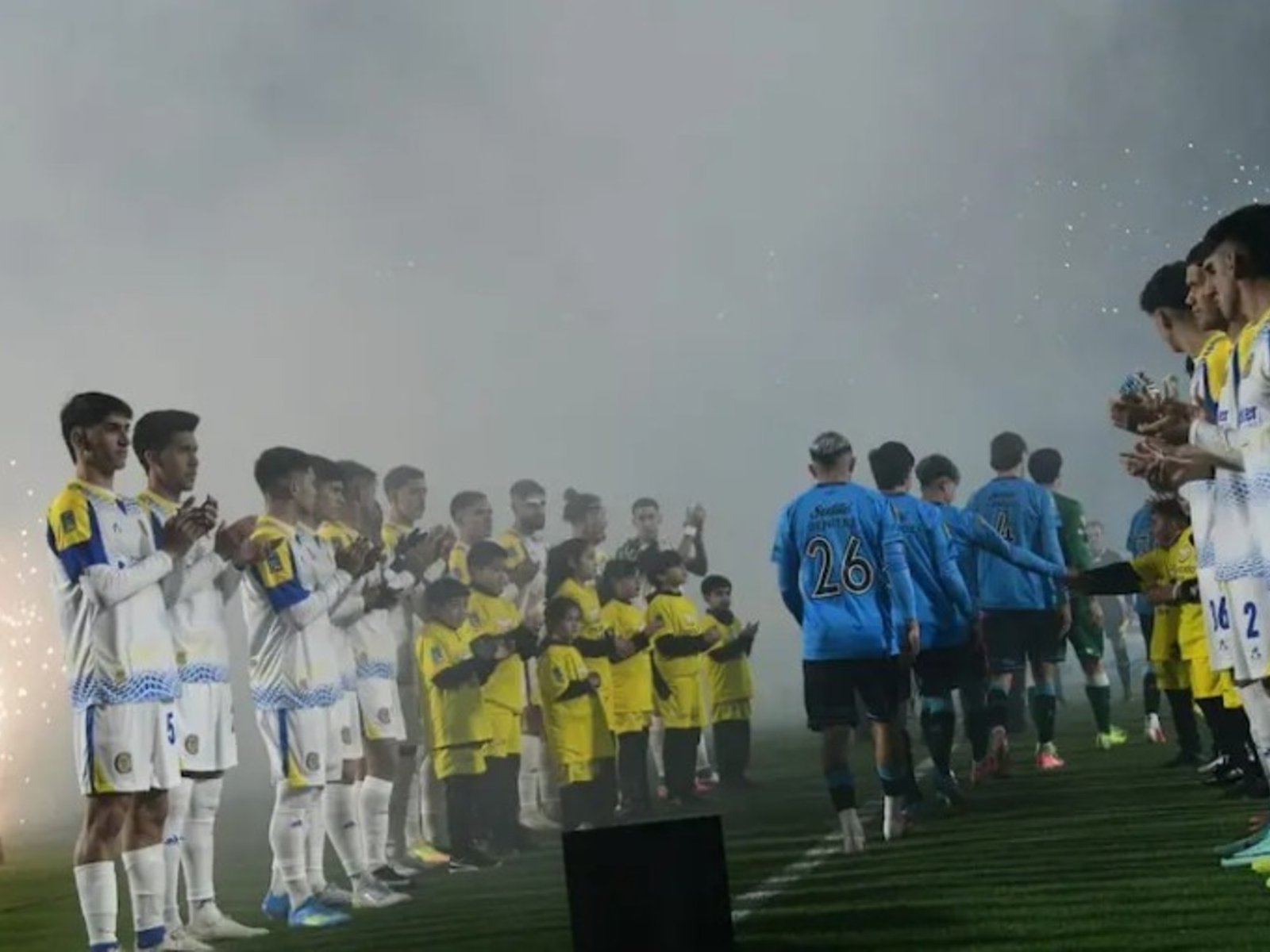 Video: el pasillo de Rosario Central a Belgrano :: Olé