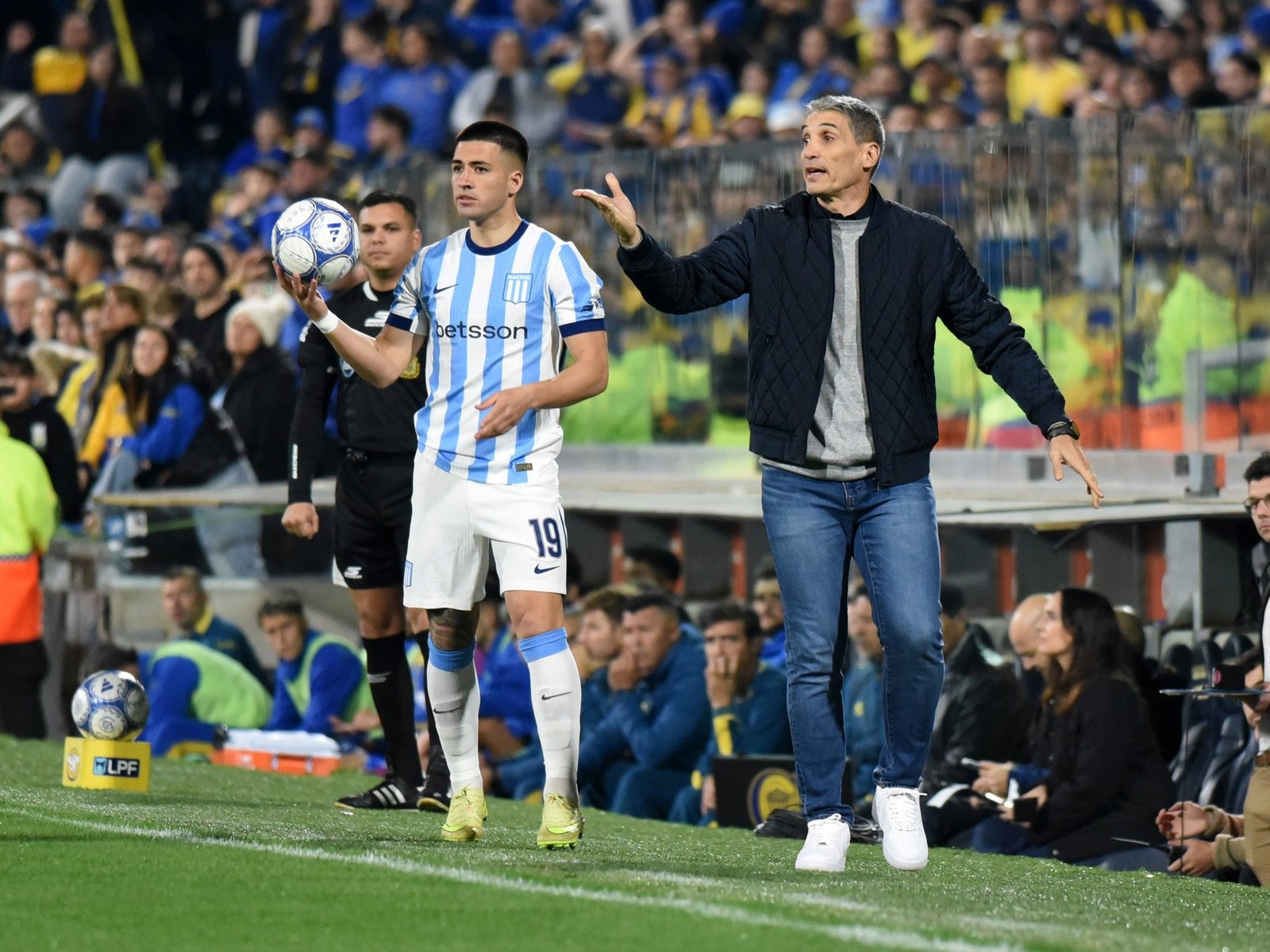 Vojvoda y la posible venta de Santiago Sosa: "No le voy a cortar la carrera a nadie..." :: Olé
