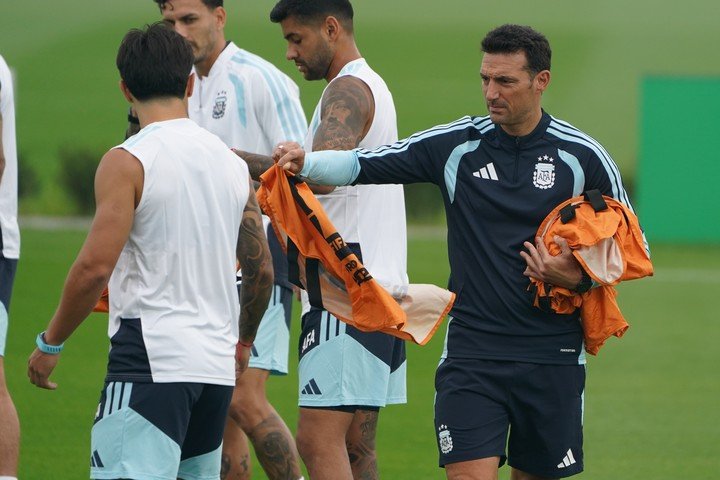 El último entrenamiento de la selección argentina previo a final contra España. Foto: Juano Tesone.