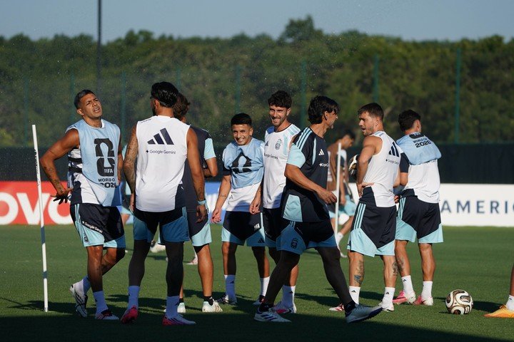 La Selección se prepara para el partido con Inglaterra (Foto: Juano Tesone/ Enviado especial).