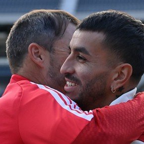 Con Correa y Otamendi, la lista de Coudet para el debut de River en el Clausura