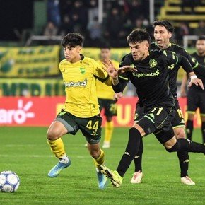 Defensa y Aldosivi empataron en Varela