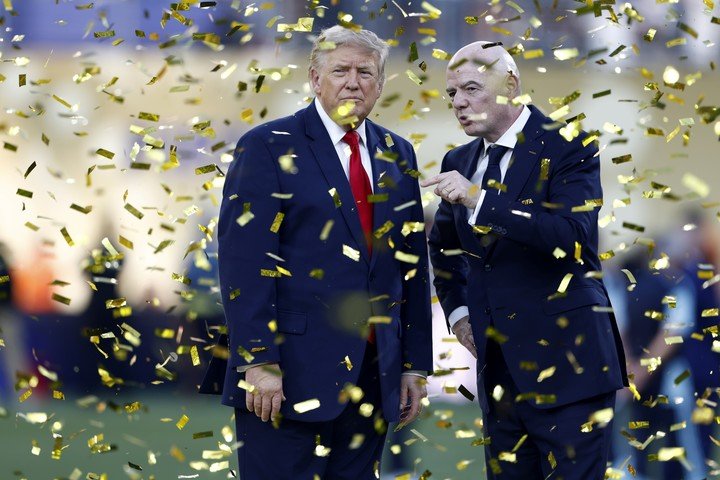 Trump e Infantino en la final del Mundial (EFE).