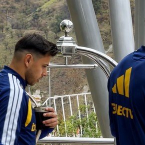 El imprevisto que obligó a suspender el entrenamiento de Boca en Chile