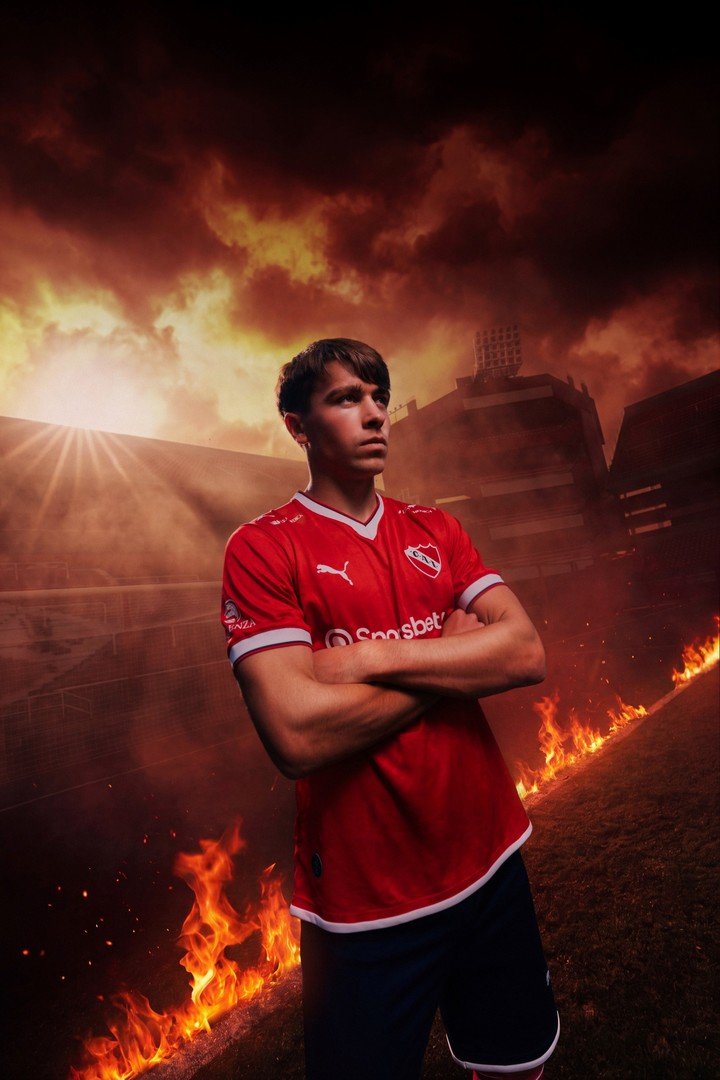 La nueva camiseta titular de Independiente. (Foto: Prensa Independiente)