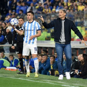 Vojvoda y la posible venta de Santiago Sosa: "No le voy a cortar la carrera a nadie..."